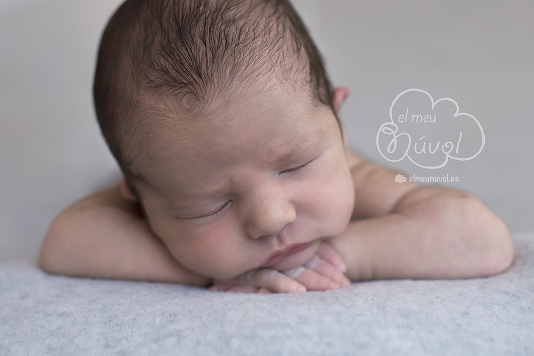 fotografía recién nacido newborn igualada barcelona el meu núvol fotógrafo infantil bebé nounat nadó00008