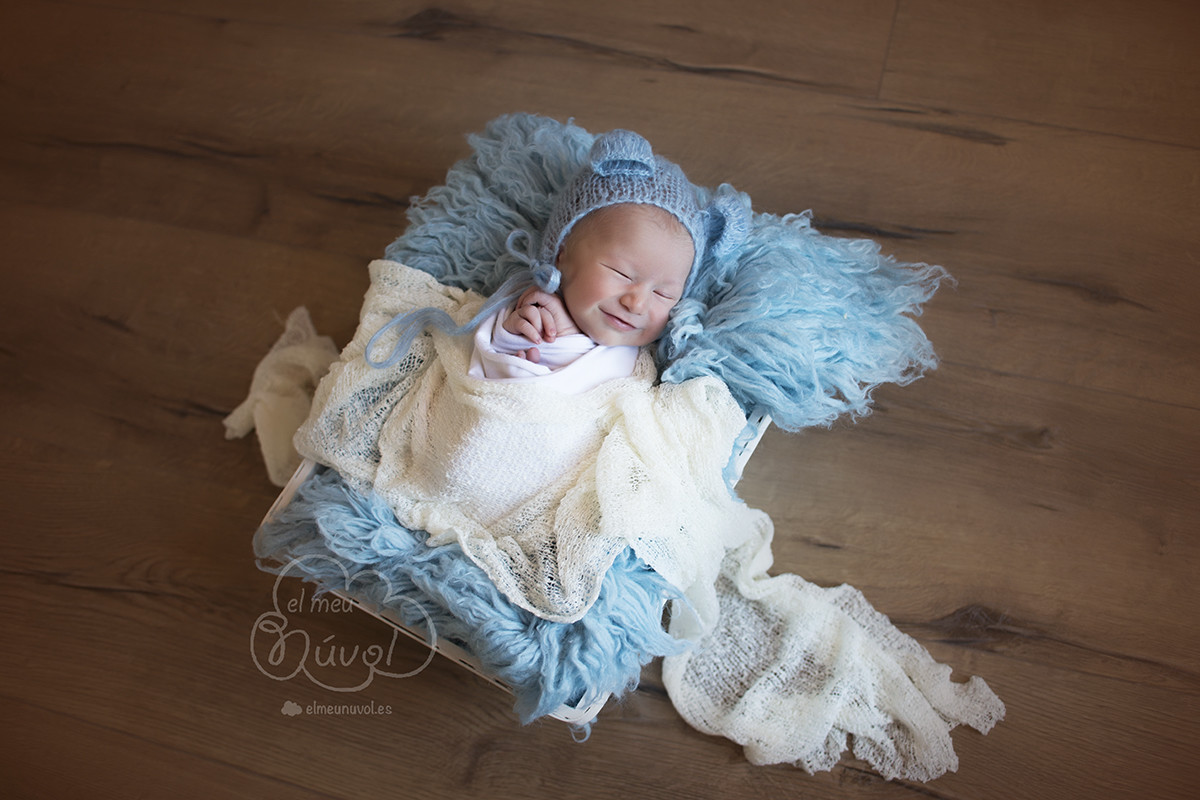 fotografía de recién nacido a domicilio igualada barcelona el meu núvol fotógrafa newborn infantil bebé nounat00021